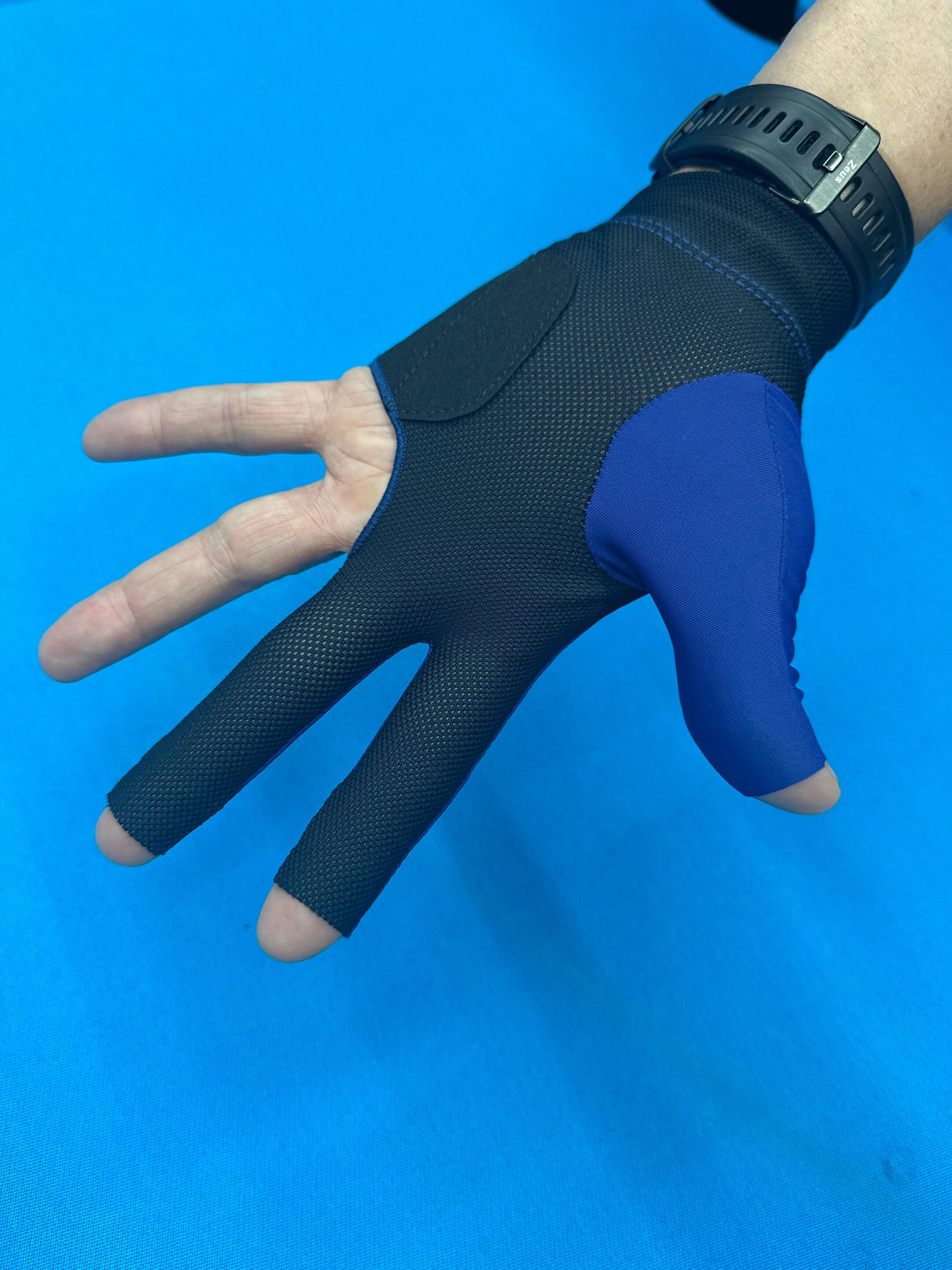 Elite Performance Glove - Black Red (Kopie) (Kopie) - Image 3